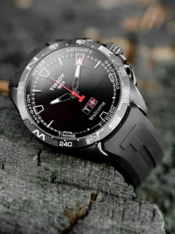 Bekijk de Tissot T-Touch Connect Solar Titanium T1214204705103
