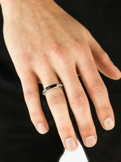 Buddha to Buddha Ben Mini Gemstone Onyx ring + Luxe Cadeau