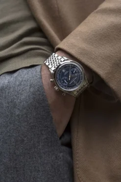 Carl F. Bucherer Manero Flyback 00.10919.08.53.21