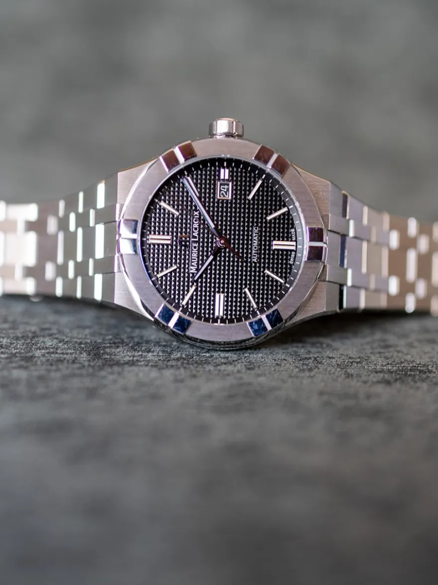 Maurice Lacroix Aikon Automatic AI6008-SS002-330-1 + cadeau