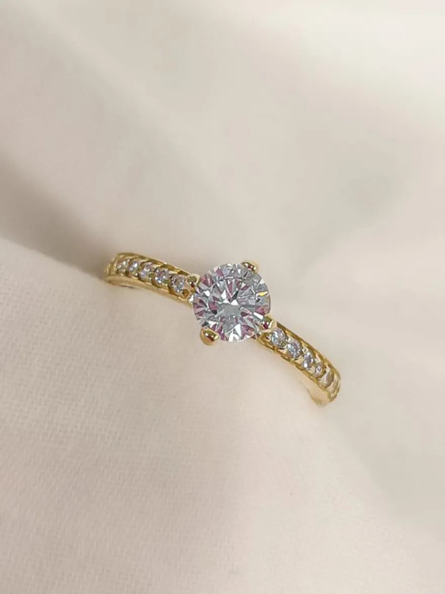 Ring geelgoud met zirkonia + luxe cadeau