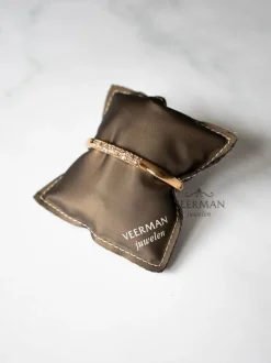 Roos 1835 Eve Collection armband met roos diamant 1,60crt.