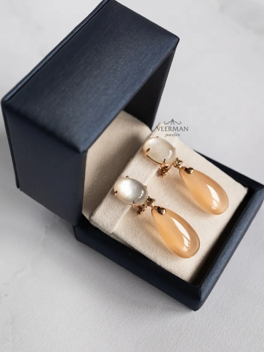 Roségouden oorhangers met maansteen, parelmoer en diamant 0,14crt. + Luxe Cadeau