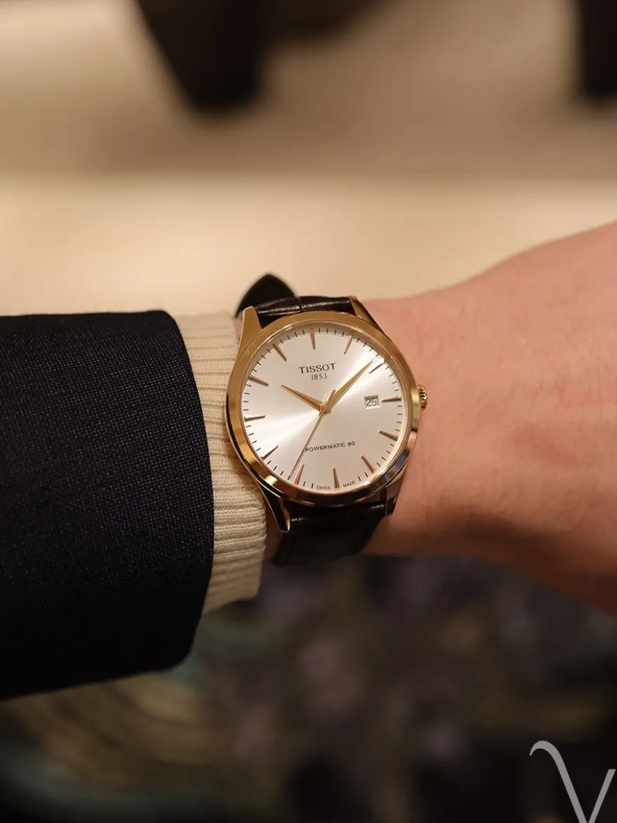 Tissot Classic Dream 40mm T158.407.36.261.00 + Luxe Cadeau