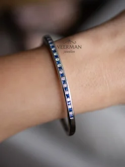 Witgouden slavenarmband met briljant + saffier + Luxe Cadeau